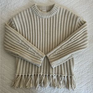 Thick, excellent quality and condition. Worn once for event.